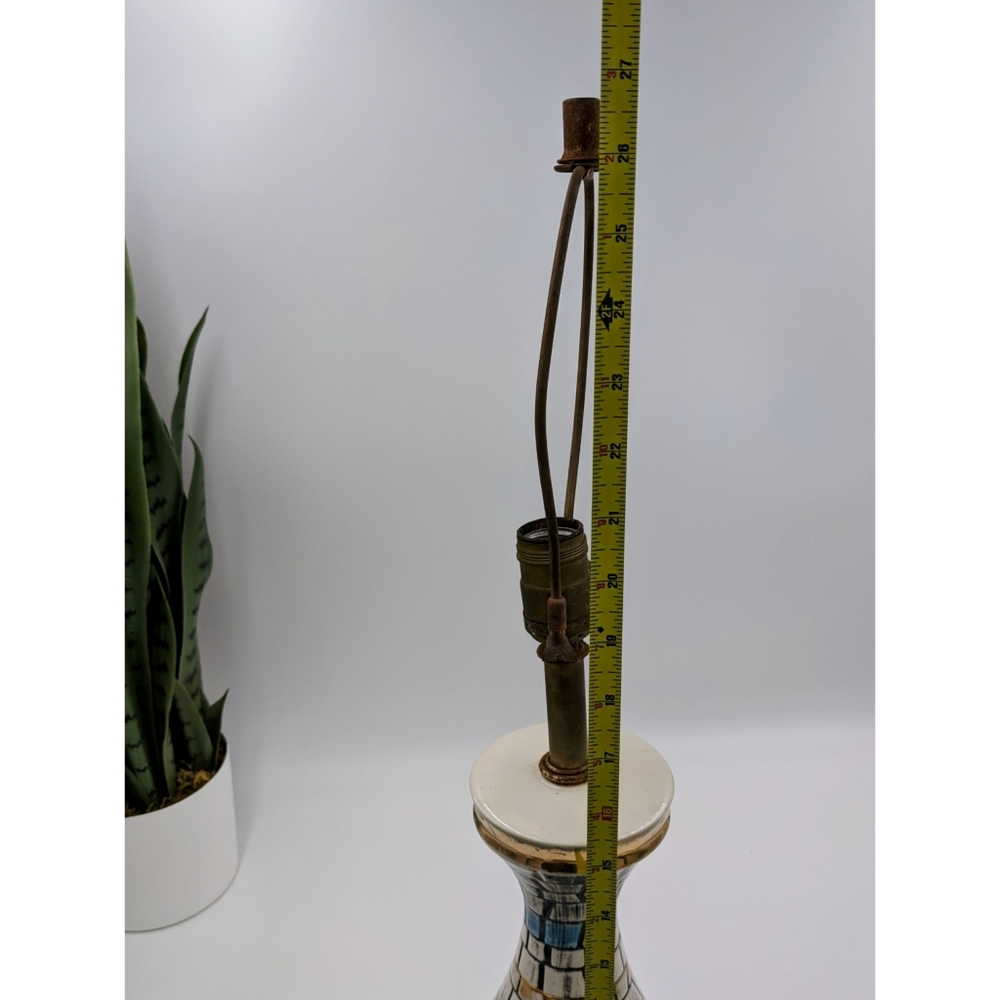 VTG Mid Century Mosaic Look Ceramic Table Lamp - Picture 8 of 8